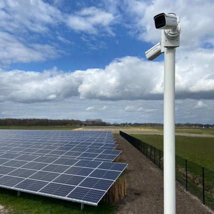 AlarmsysteemExpert.nl Cameramast verplaatsbaar aluminium 3 meter Ø 90mm met tegelframe